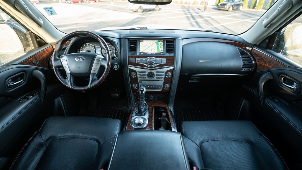 2019 INFINITI QX80 LUXE 7