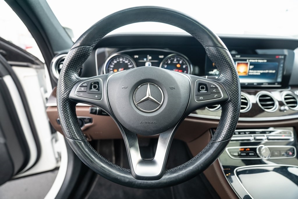 2017 Mercedes-Benz E-Class E 300 12