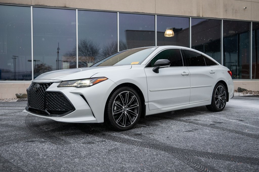 2019 Toyota Avalon Touring 3