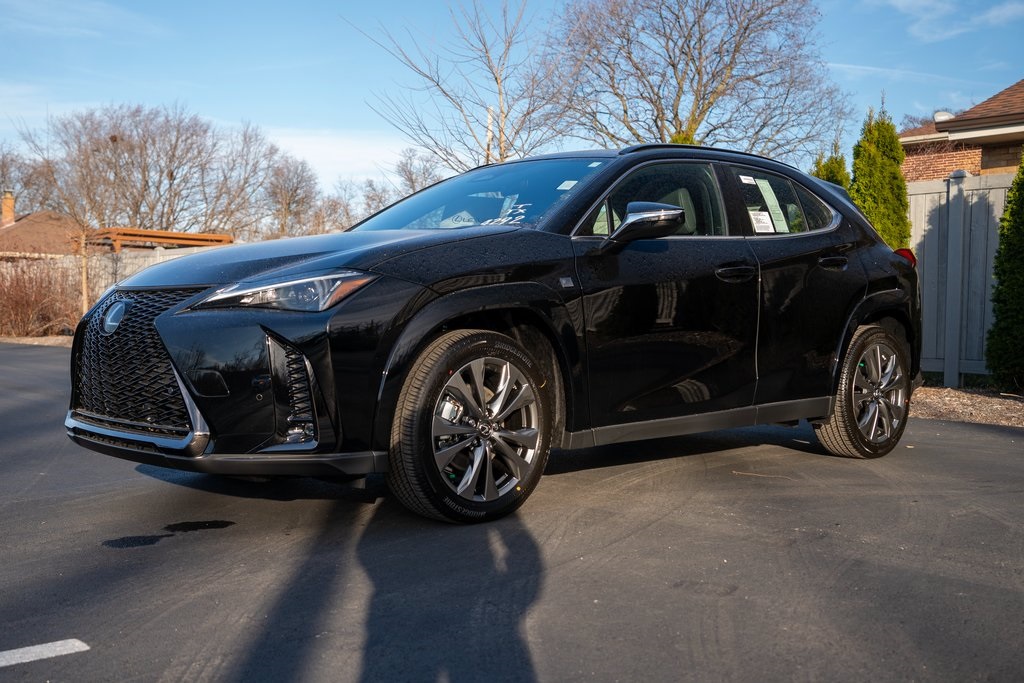 2025 Lexus UX 300h F SPORT Design 3