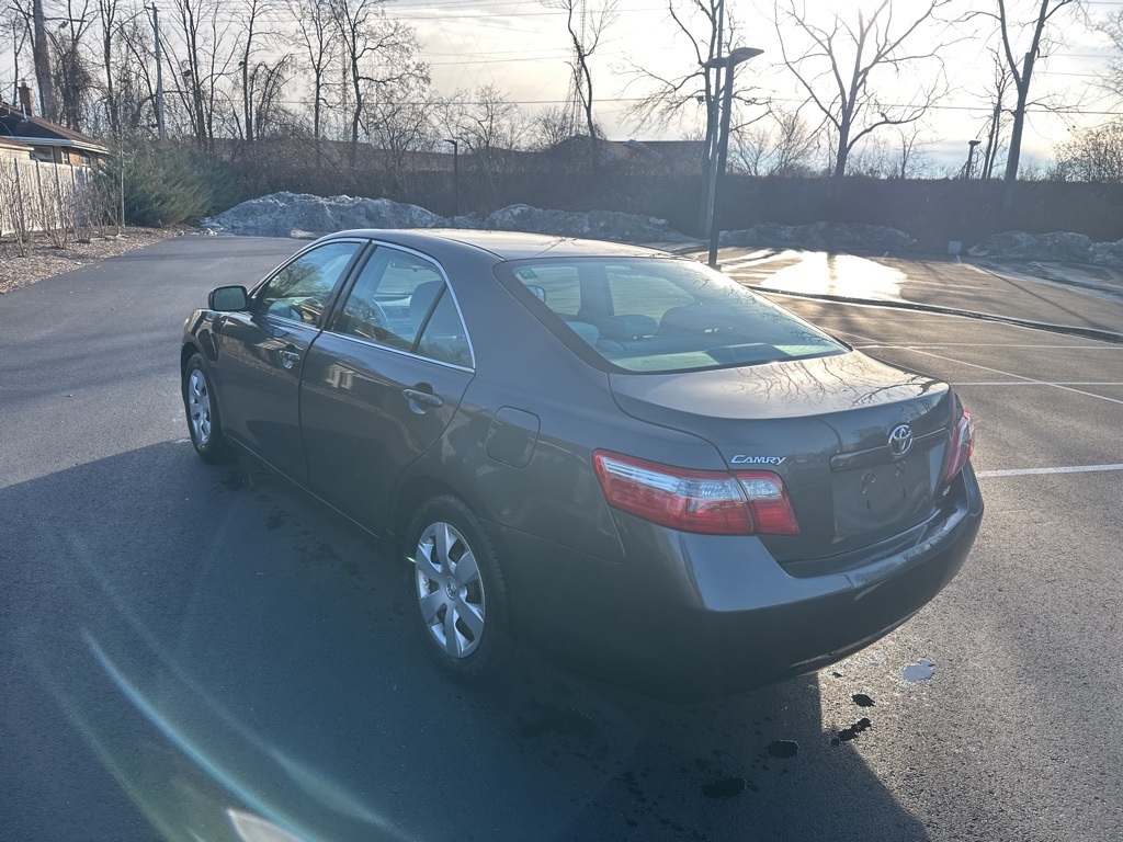 2009 Toyota Camry LE 5