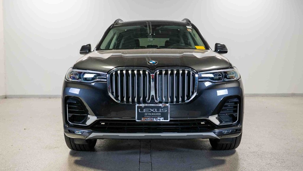 2021 BMW X7 xDrive40i 2