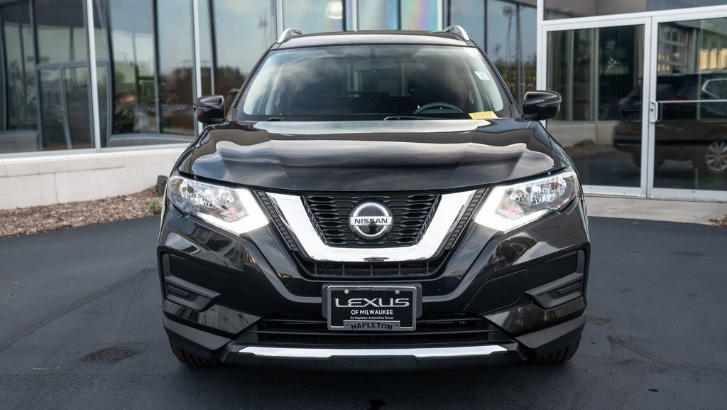 2018 Nissan Rogue SV 2