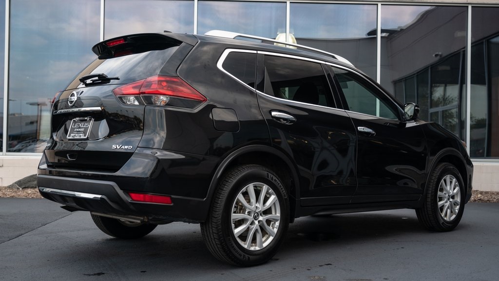 2018 Nissan Rogue SV 6