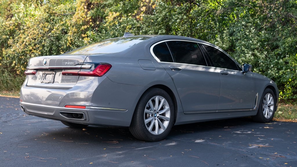 2022 BMW 7 Series 740i xDrive 6