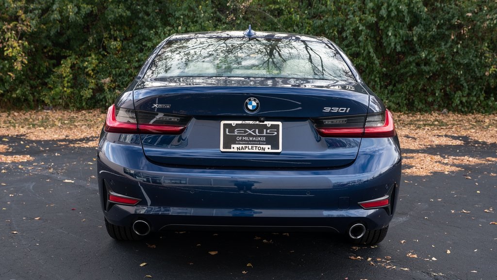 2019 BMW 3 Series 330i xDrive 5