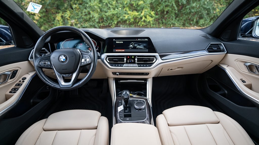 2019 BMW 3 Series 330i xDrive 8