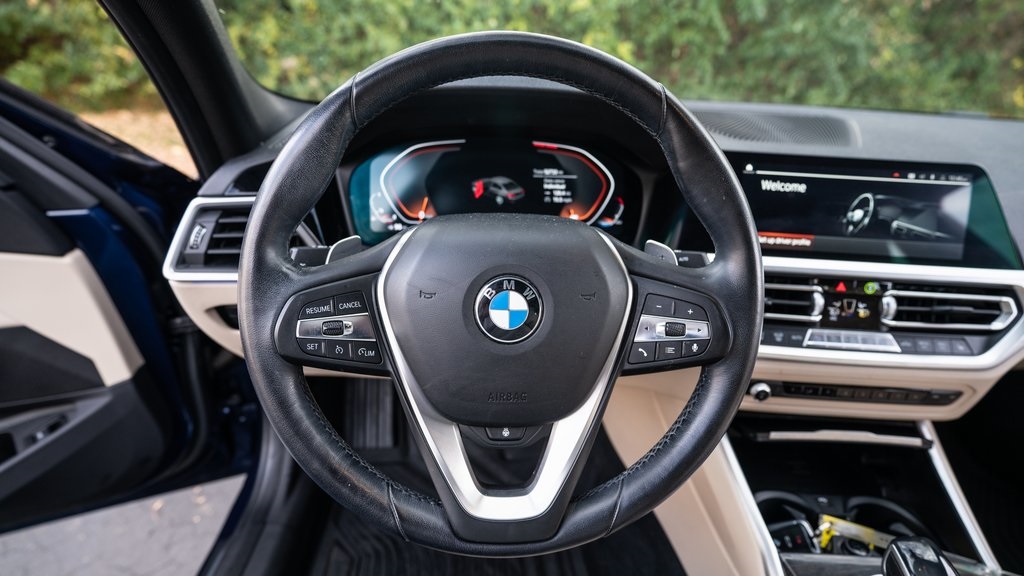 2019 BMW 3 Series 330i xDrive 12