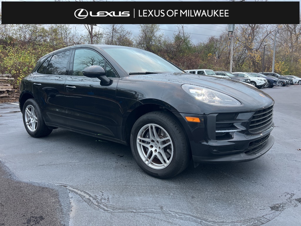 2021 Porsche Macan . 1