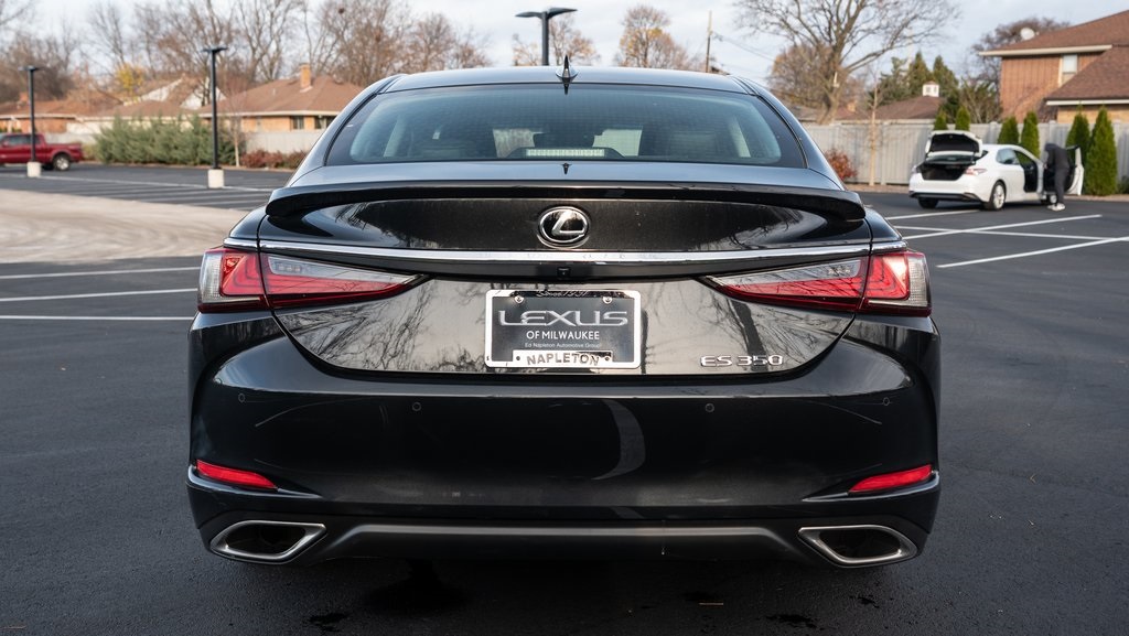 2022 Lexus ES 350 5