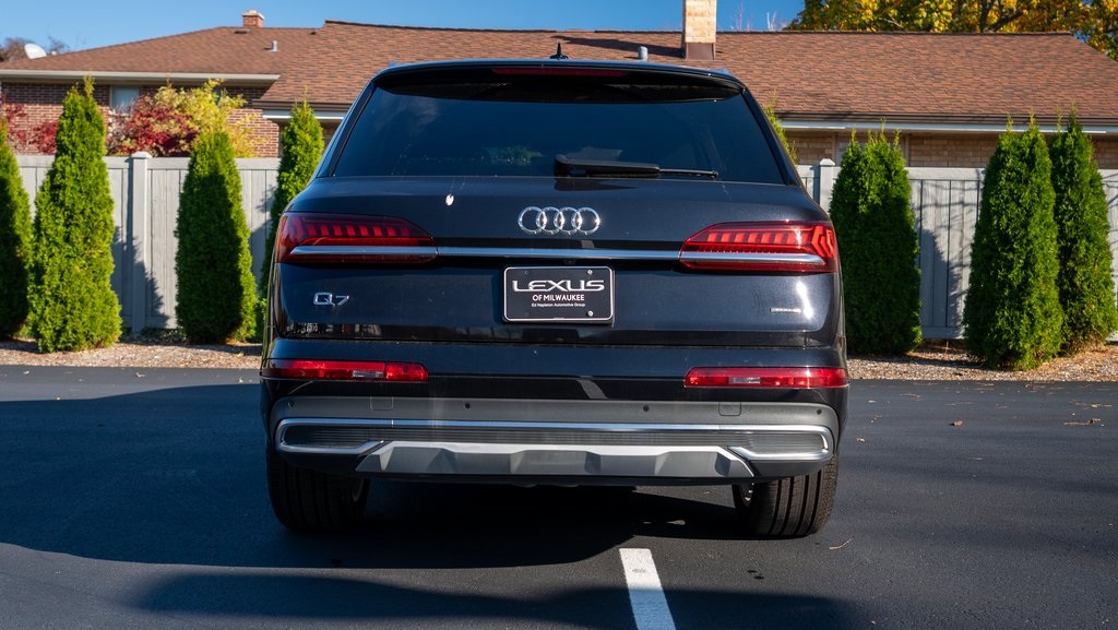 2021 Audi Q7 55 Premium Plus 5