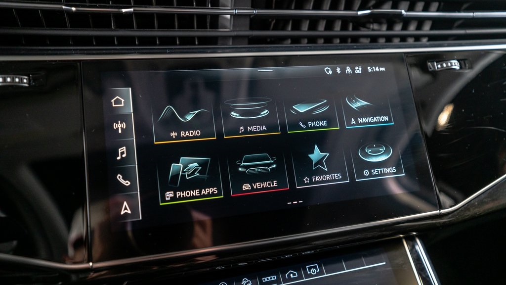 2023 Audi Q7 55 Premium Plus 19