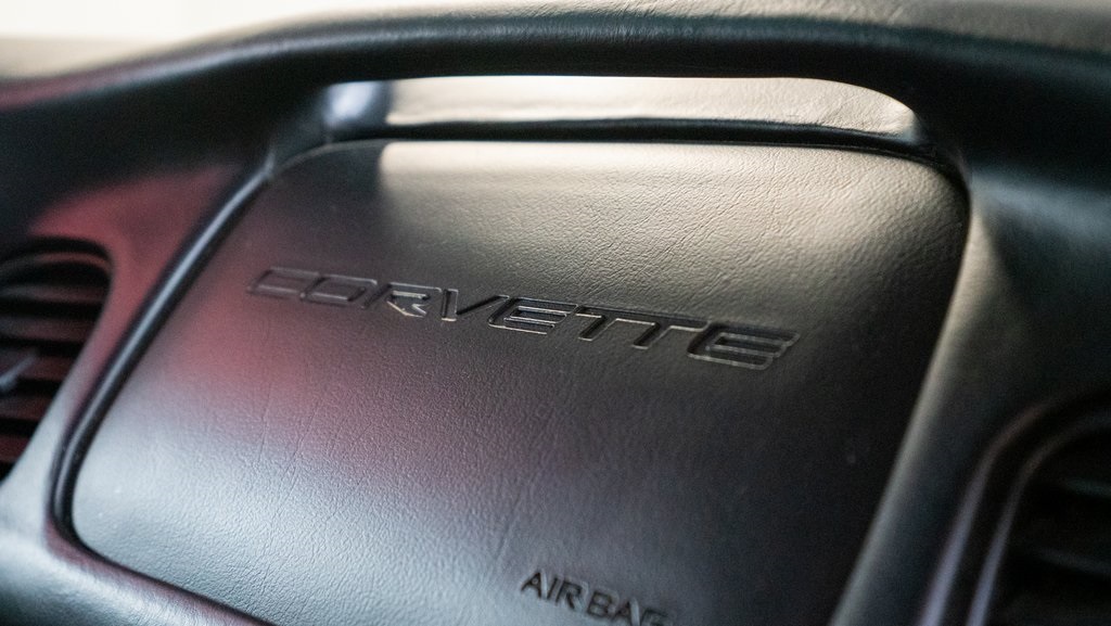 2002 Chevrolet Corvette . 24