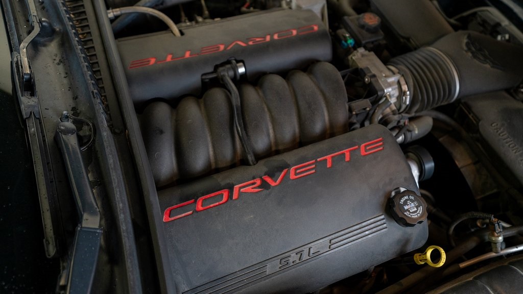 2002 Chevrolet Corvette . 26