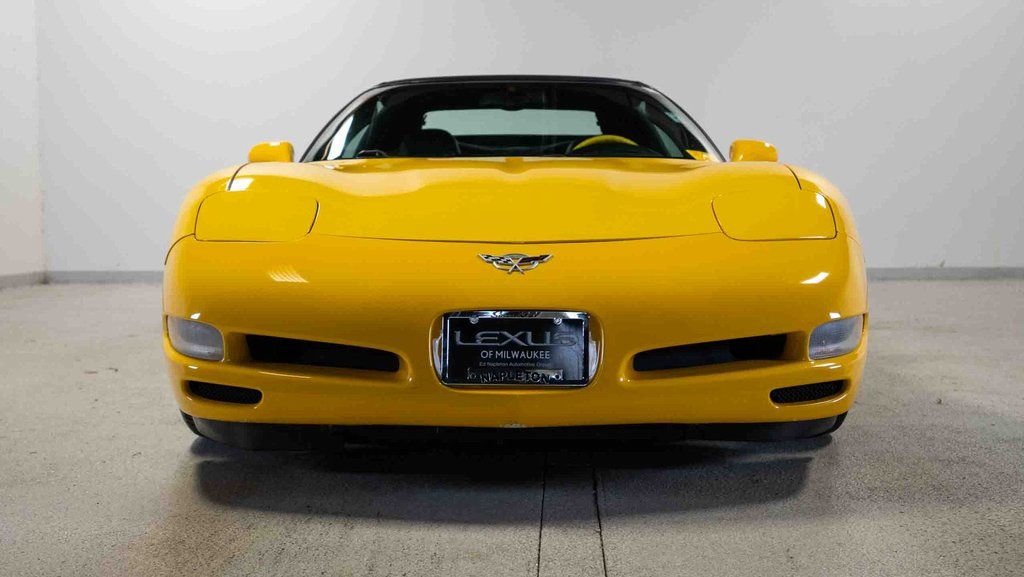 2003 Chevrolet Corvette Convertible 2