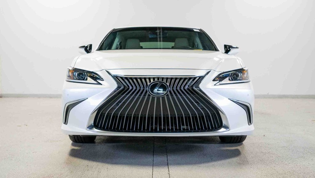 2021 Lexus ES 350 2