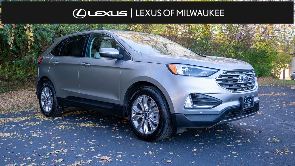 2022 Ford Edge Titanium 1