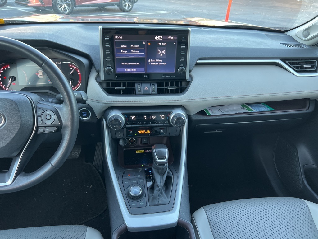 2022 Toyota RAV4 Limited 9