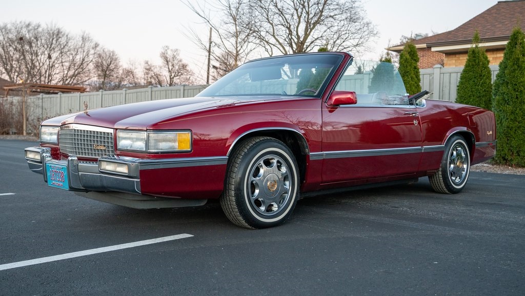 1989 Cadillac DeVille . 3