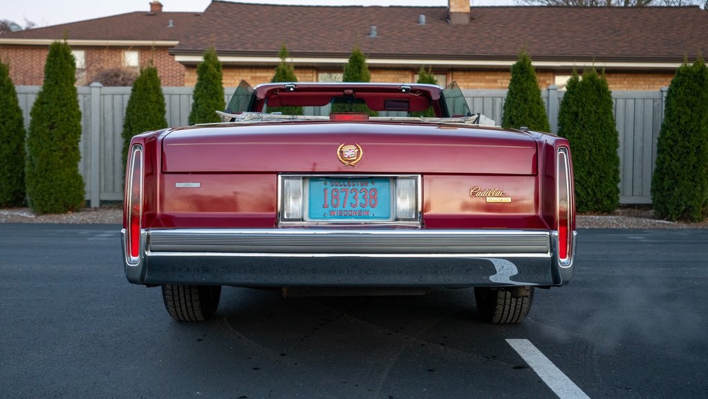 1989 Cadillac DeVille . 5