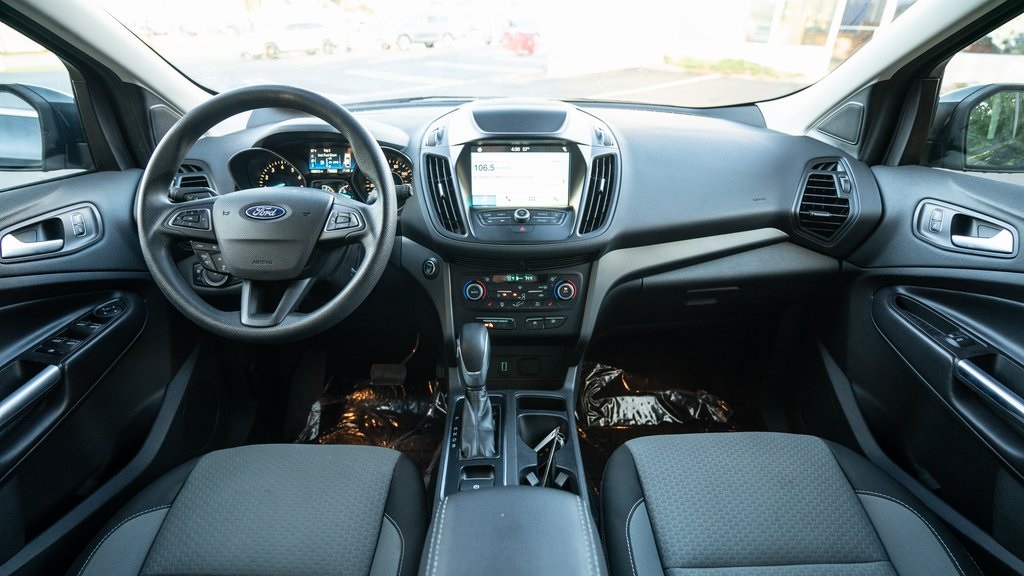 2019 Ford Escape SE 8