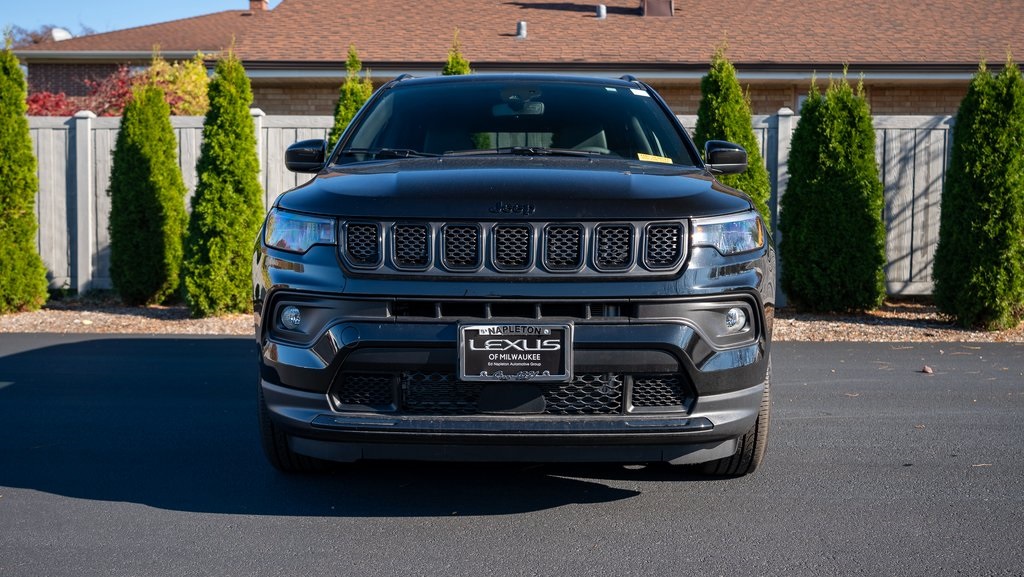 2023 Jeep Compass Altitude 2