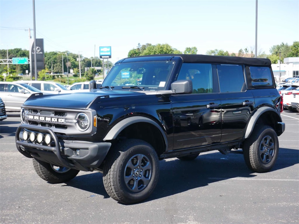 2022 Ford Bronco Big Bend 2