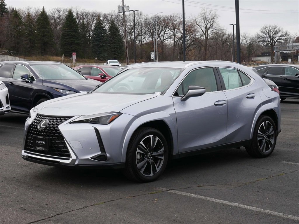 2024 Lexus UX 250h Premium 2