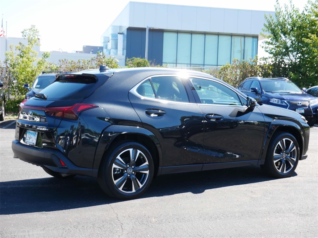 2024 Lexus UX 250h Premium 5