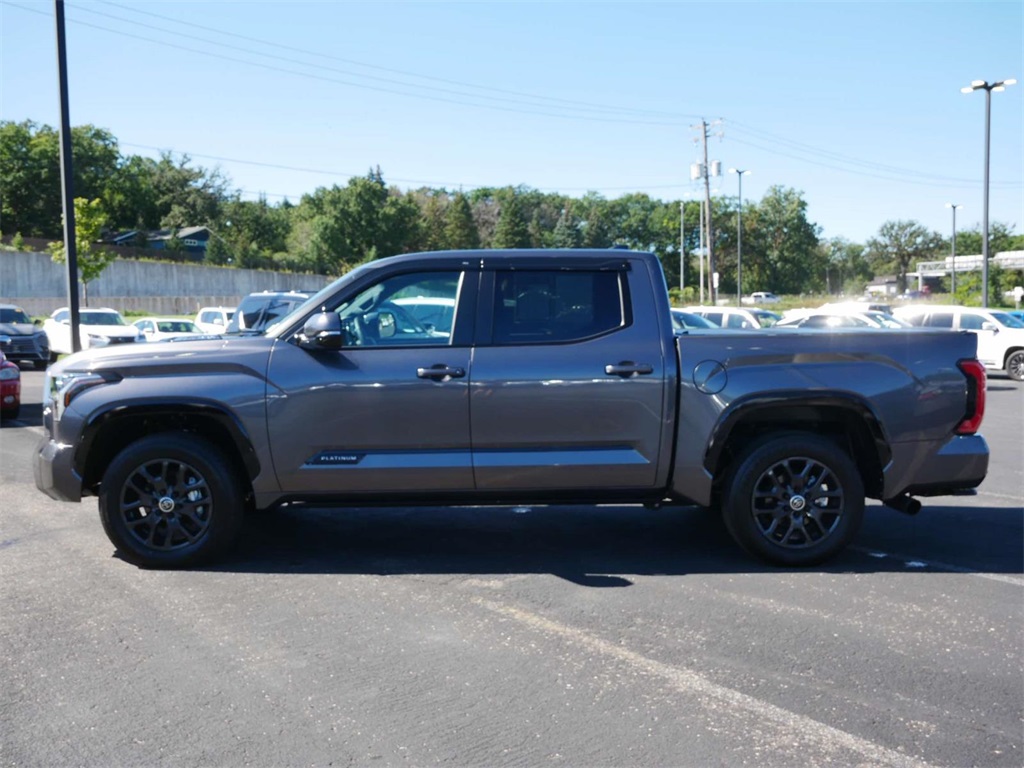 2024 Toyota Tundra Hybrid Platinum 3