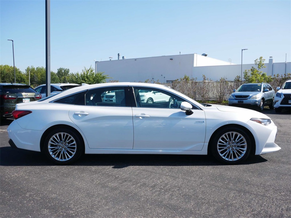 2021 Toyota Avalon Hybrid Limited 6