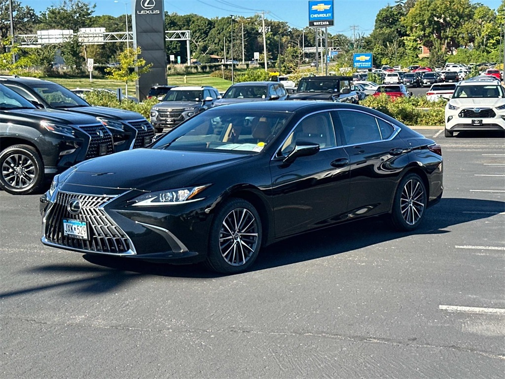 2023 Lexus ES 350 2