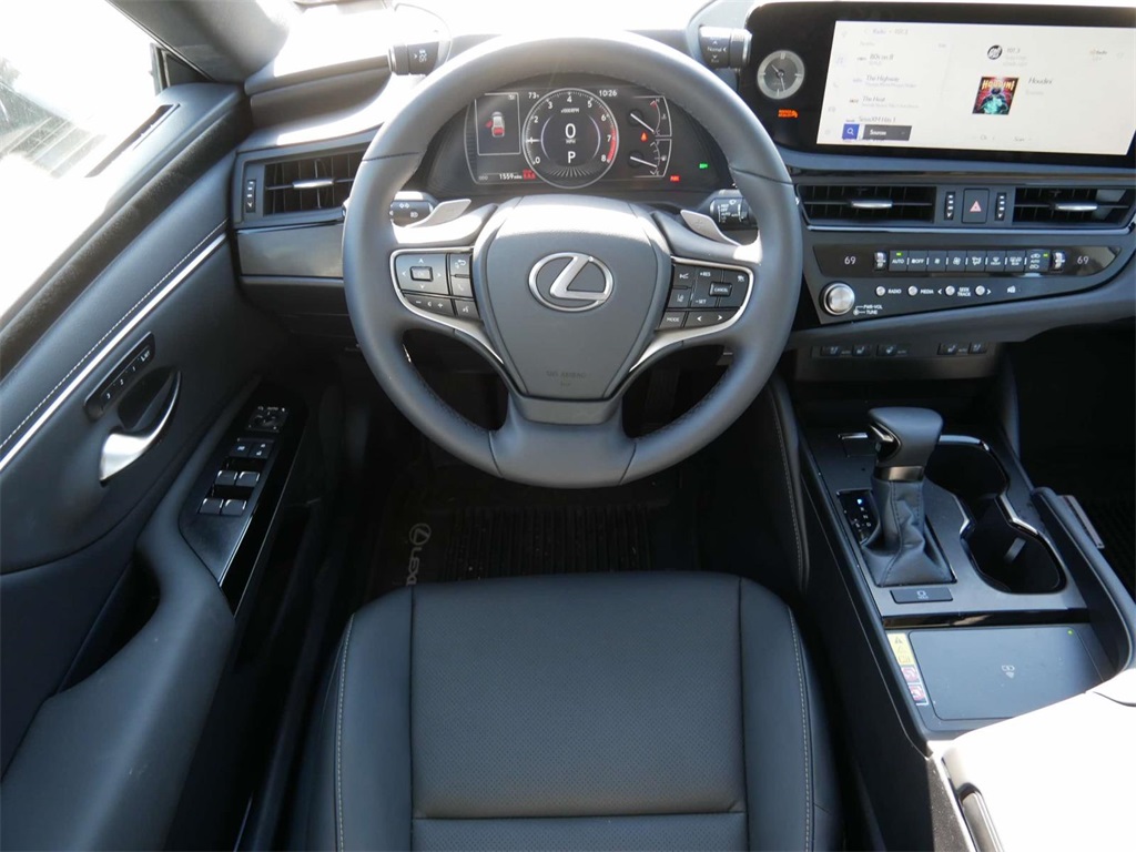 2024 Lexus ES 350 11