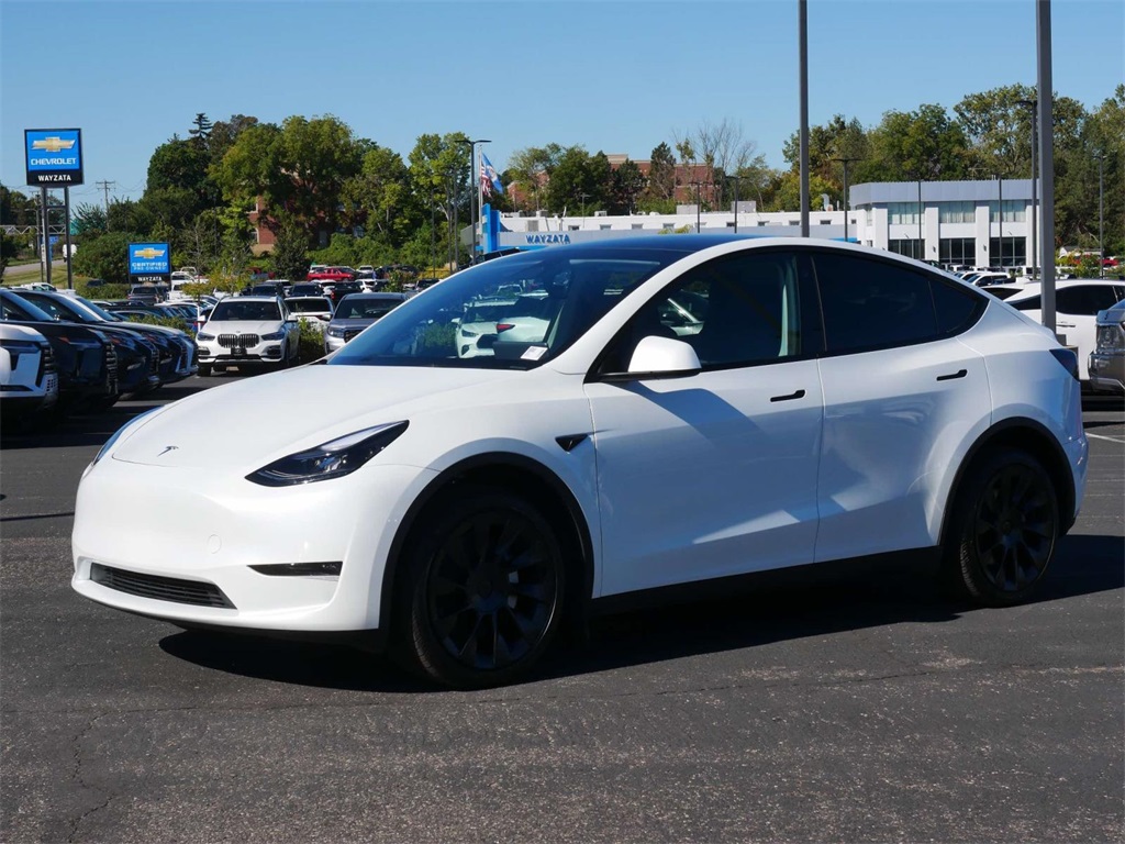 2023 Tesla Model Y Long Range 2