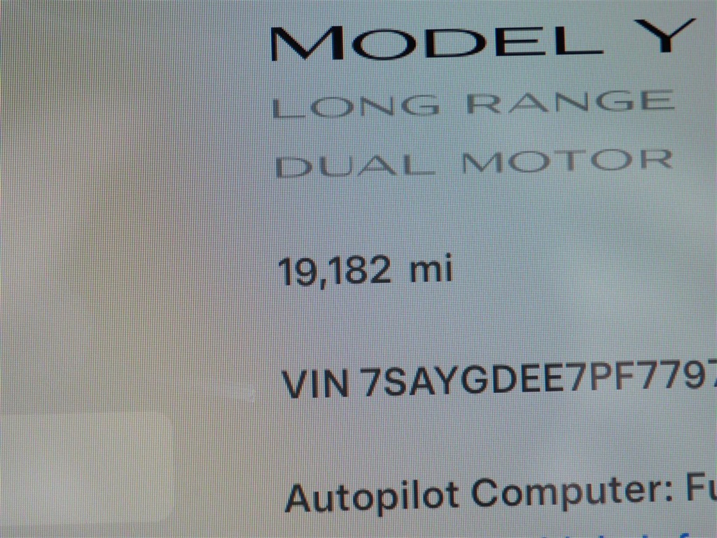 2023 Tesla Model Y Long Range 24