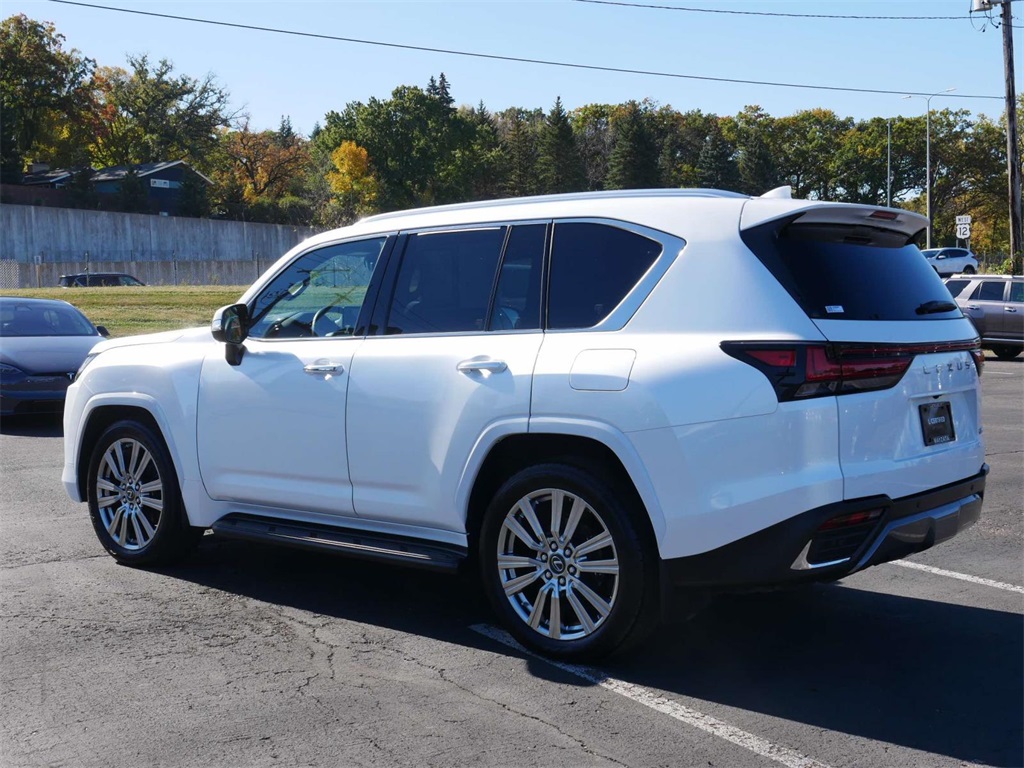 2023 Lexus LX 600 Ultra Luxury 4