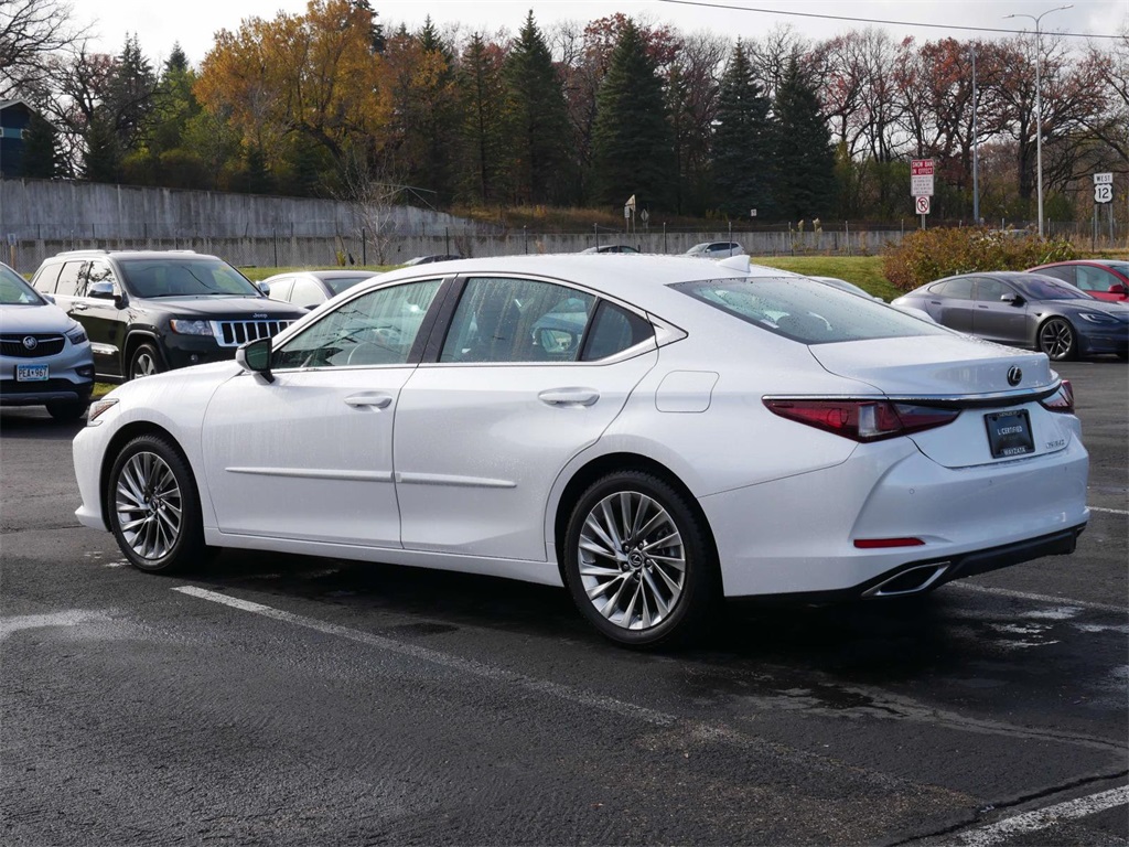 2021 Lexus ES 350 Ultra Luxury 4