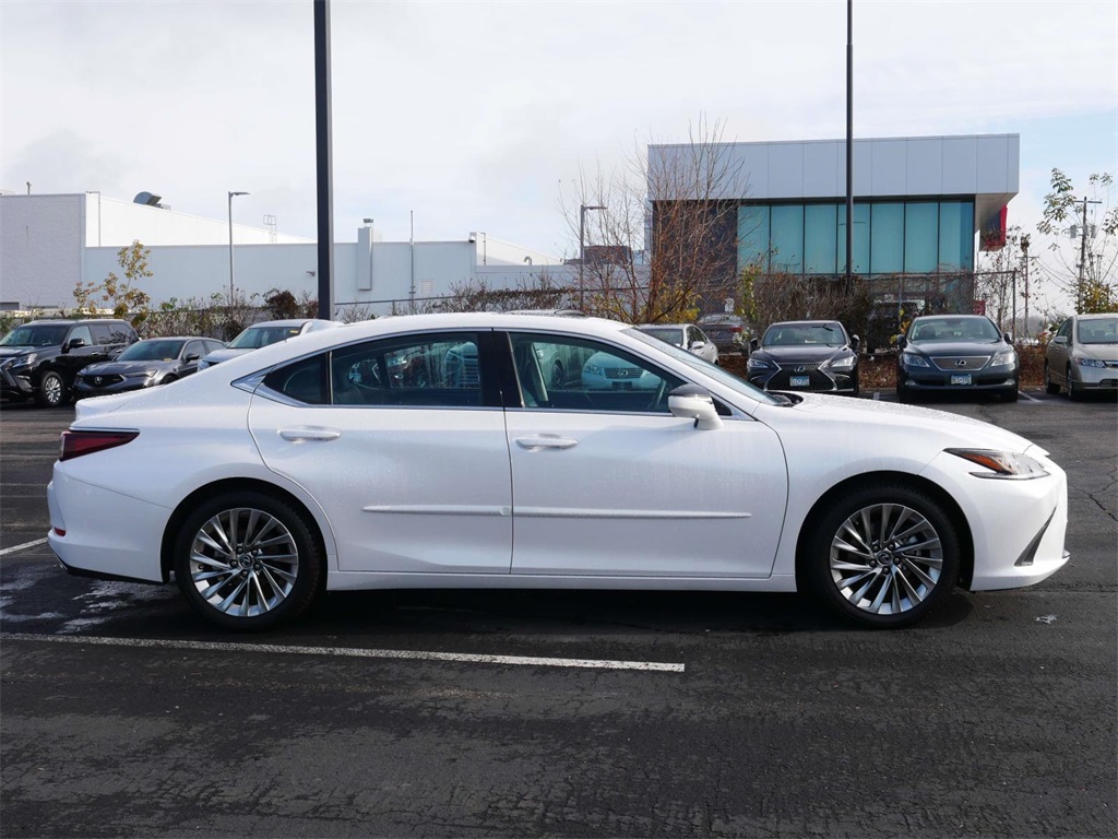 2021 Lexus ES 350 Ultra Luxury 6