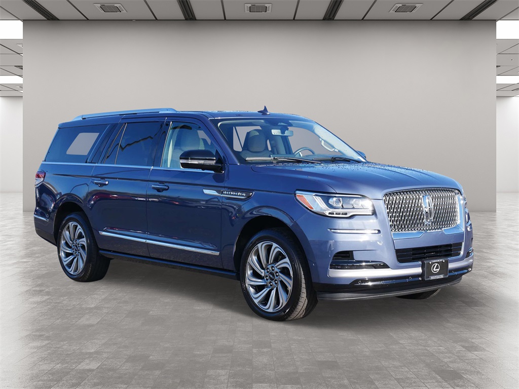 2022 Lincoln Navigator L Reserve 1