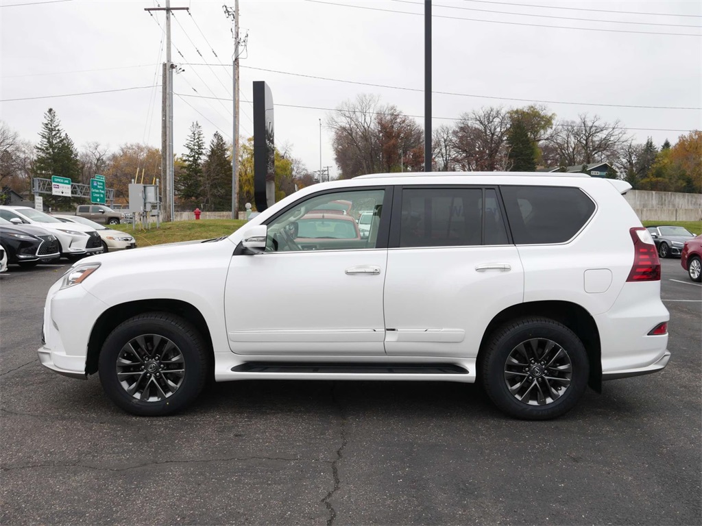 2017 Lexus GX 460 Luxury 3