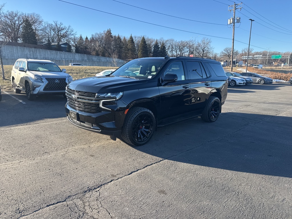 2022 Chevrolet Tahoe RST 1