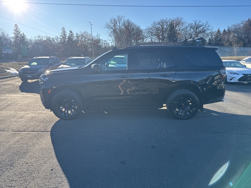 2022 Chevrolet Tahoe RST 6