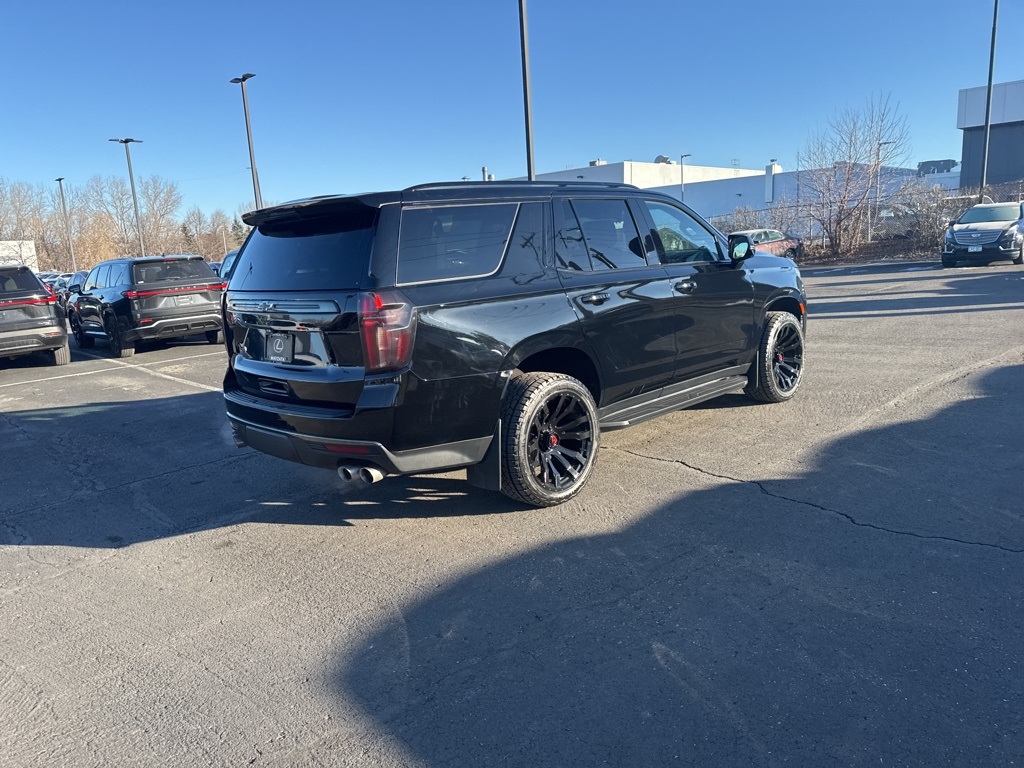 2022 Chevrolet Tahoe RST 18