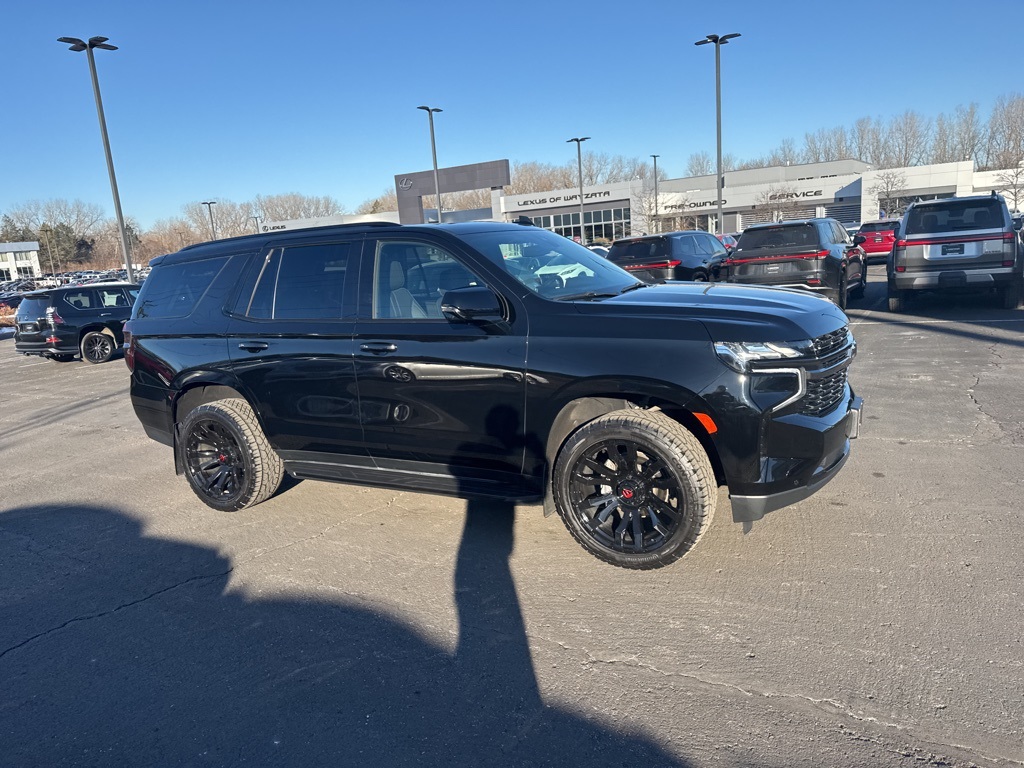 2022 Chevrolet Tahoe RST 23