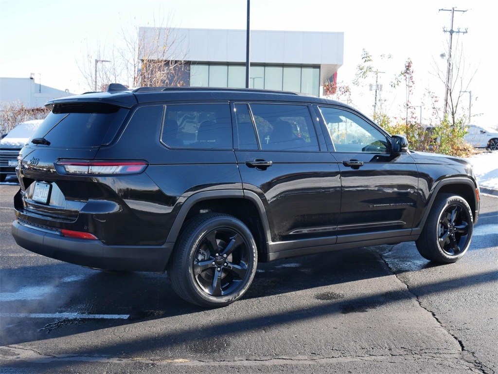 2023 Jeep Grand Cherokee L Altitude 6