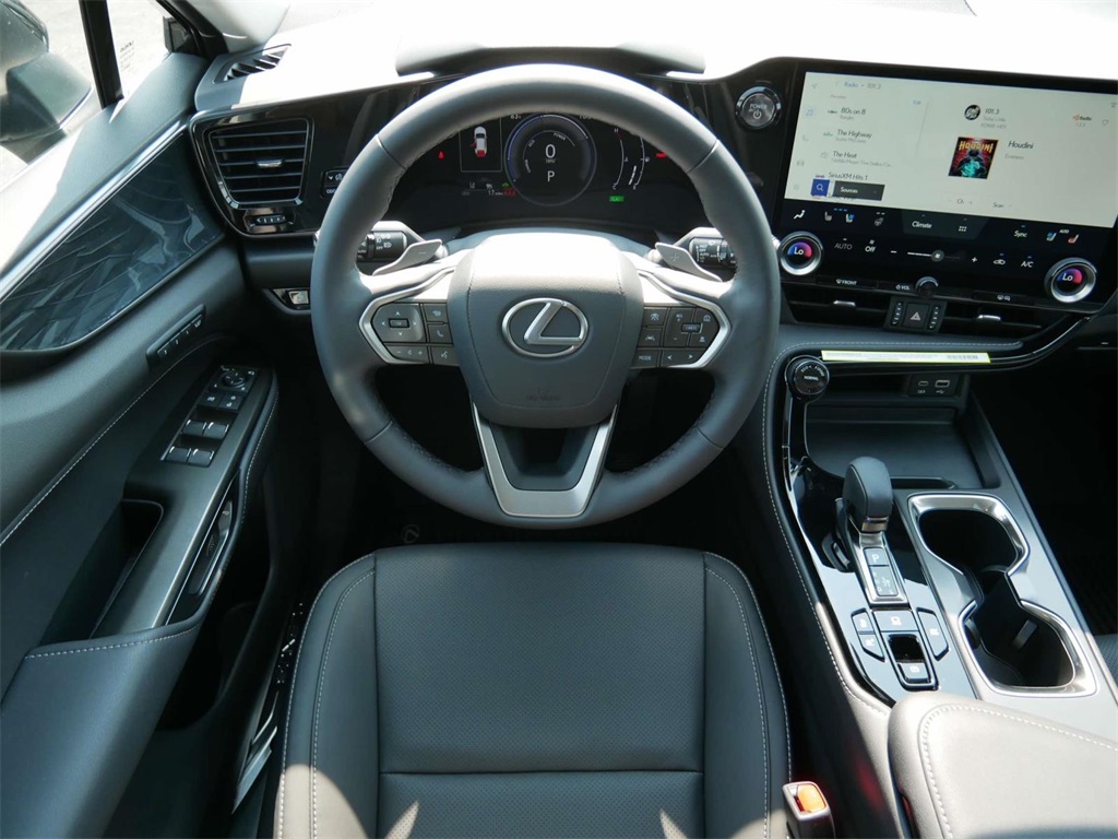 2025 Lexus NX 350h Premium 11