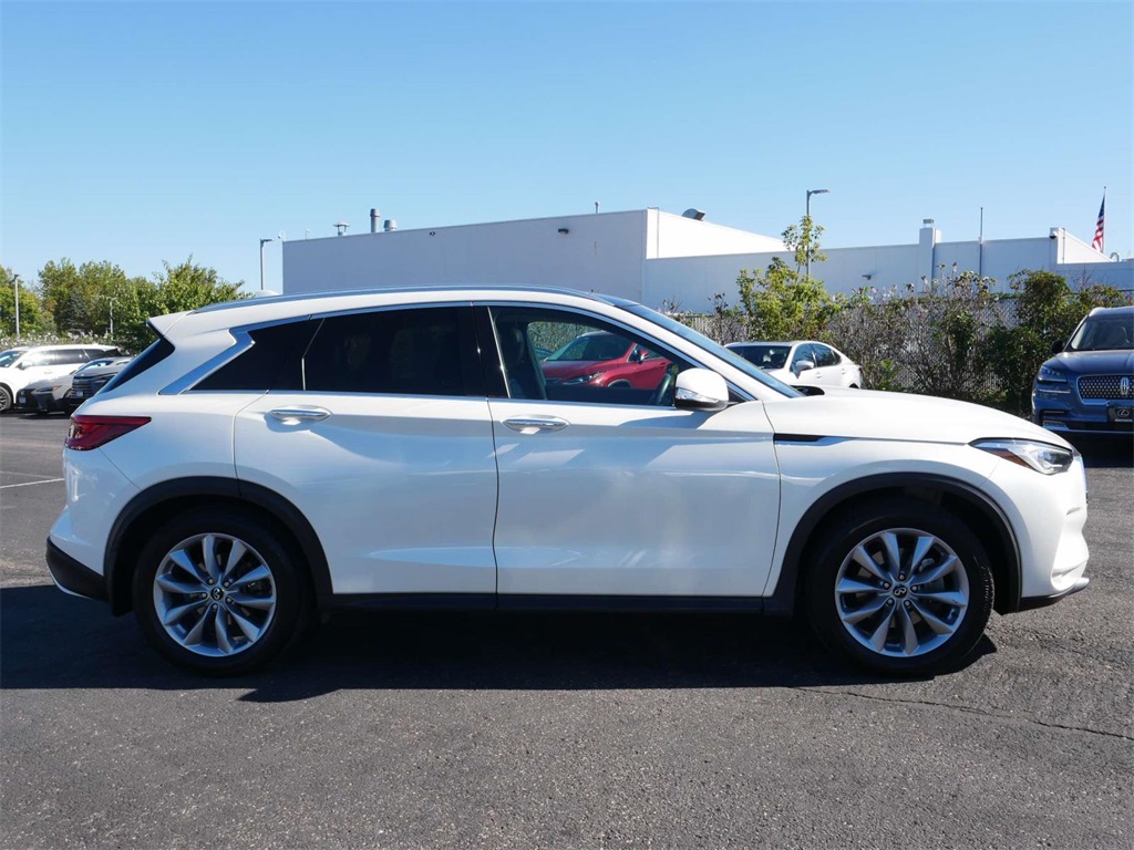 2019 INFINITI QX50 LUXE 6