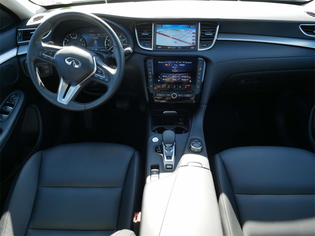 2019 INFINITI QX50 LUXE 12