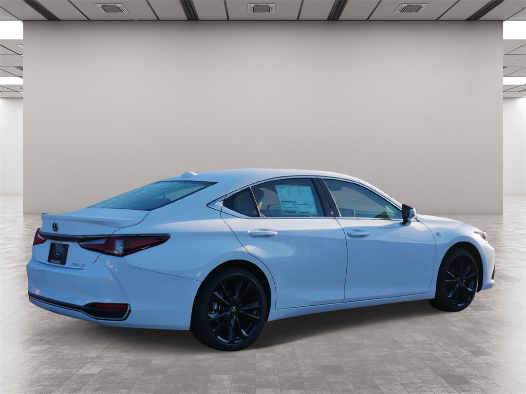 2025 Lexus ES 300h Luxury 5