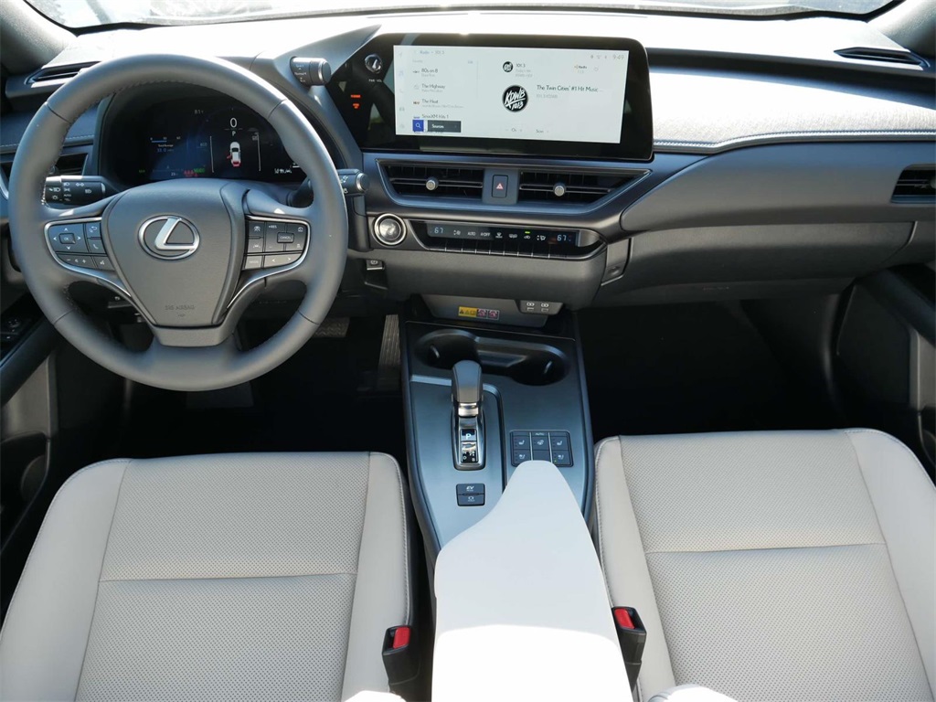 2025 Lexus UX 300h Premium 12